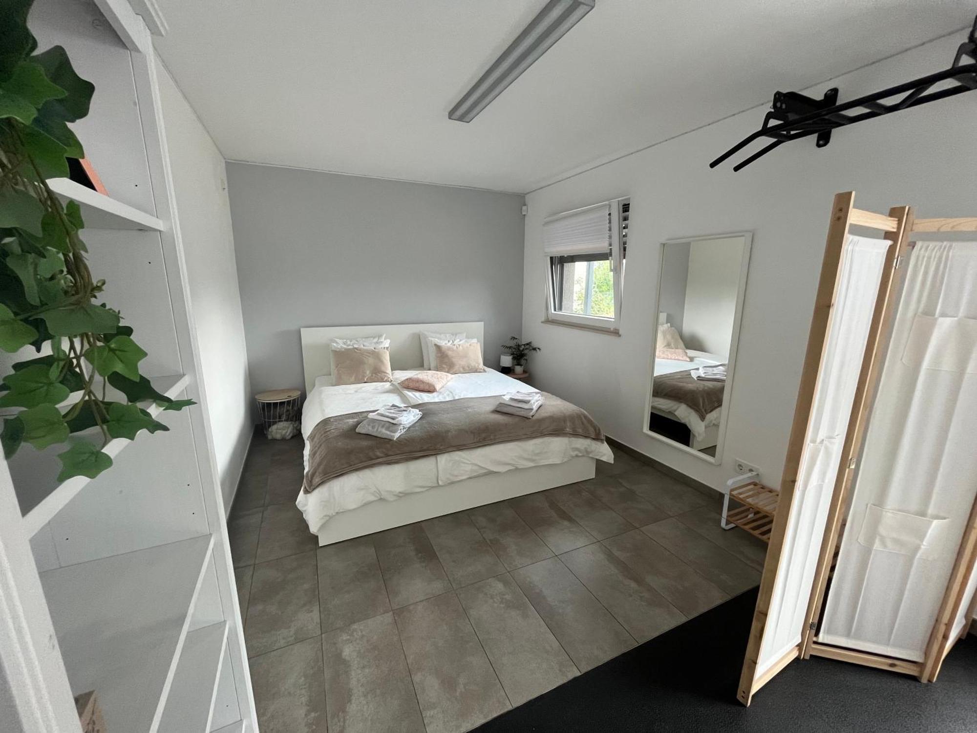Le Nid De Salsa Apartamento Walferdange Exterior foto